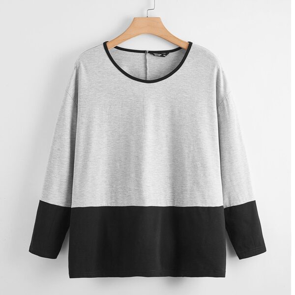 

Plus Drop Shoulder Two Tone Tee, Grey