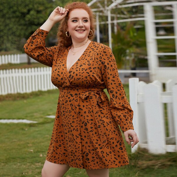 

Plus Allover Print Surplice Front Belted Dress, Ginger