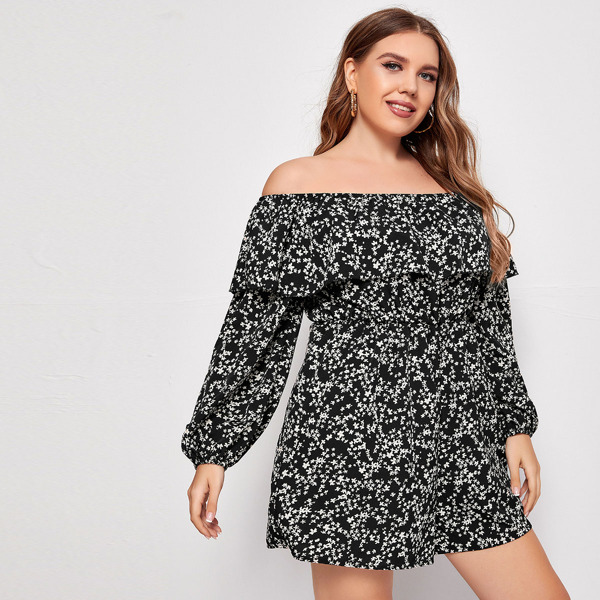

Plus Off Shoulder Ditsy Floral Romper, Black and white
