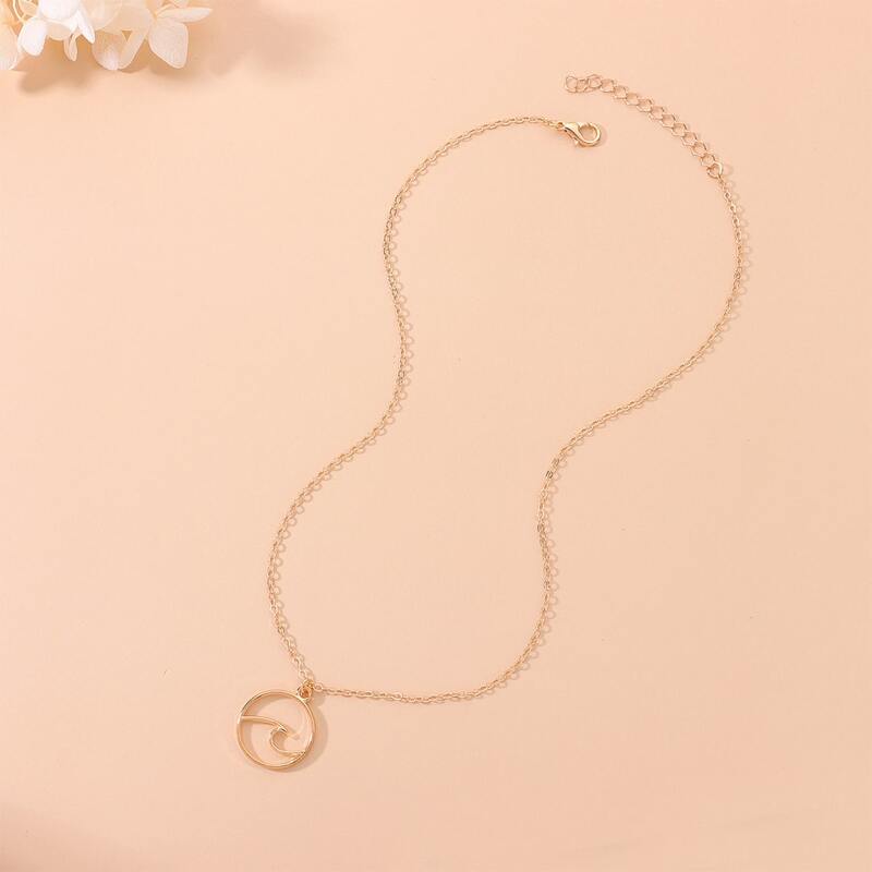 

Wave Design Chain Necklace, Gold