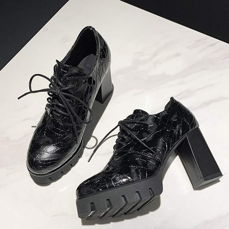 

Croc Embossed Lace-up Chunky Pumps, Black