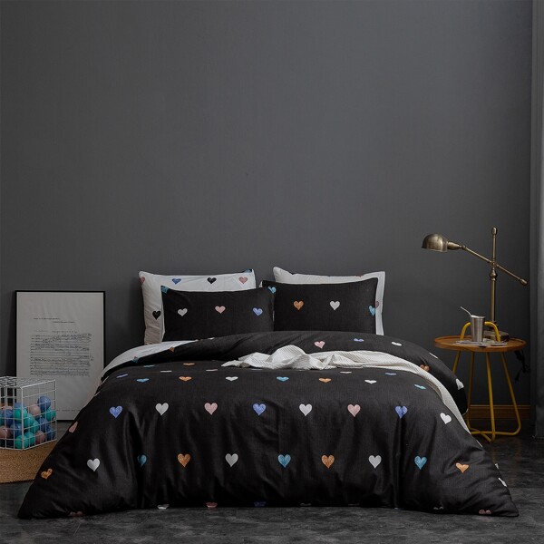 

Heart Print Bedding Set Without Filler, Black