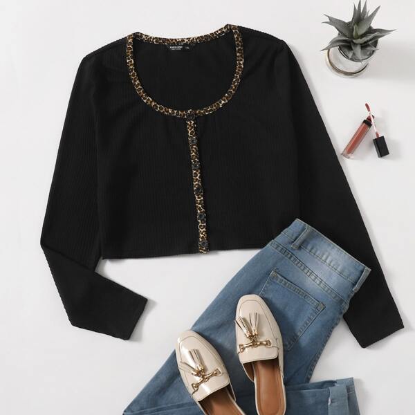 

Plus Contrast Leopard Panel Rib-knit Top, Black