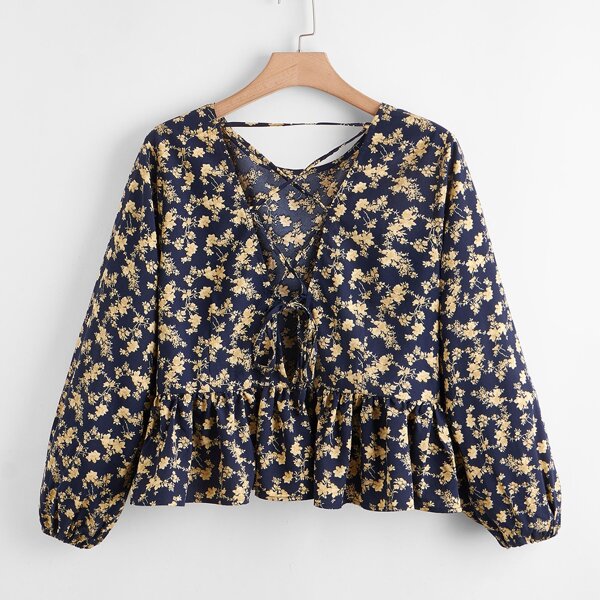 

Plus Lace Up Back Allover Floral Blouse, Multicolor