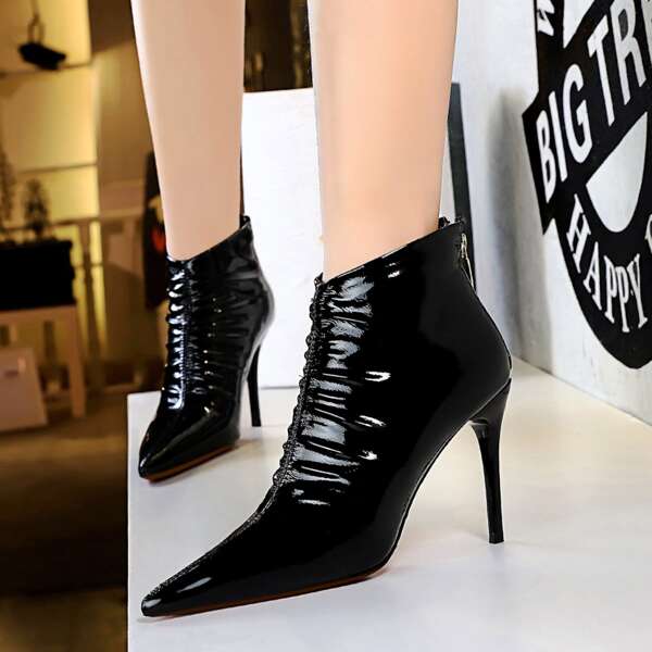 

Point Toe Ruched Stiletto Ankle Boots, Black