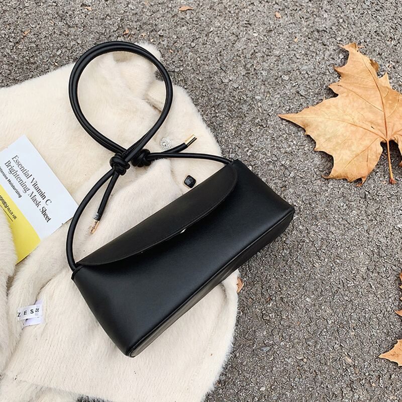 

Minimalist Baguette Bag, Black