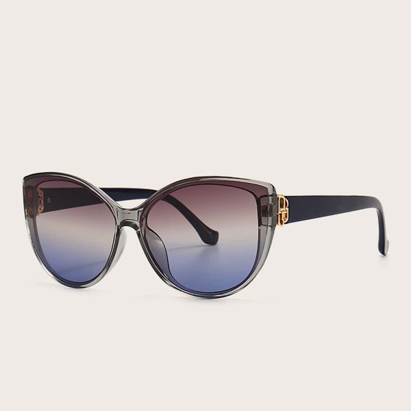 

Cat Eye Sunglasses