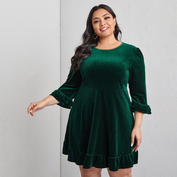 

Plus Layered Ruffle Velvet Dress, Dark green