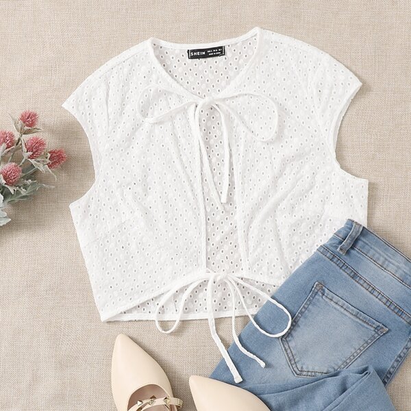 

Tie Front Schiffy Top, White