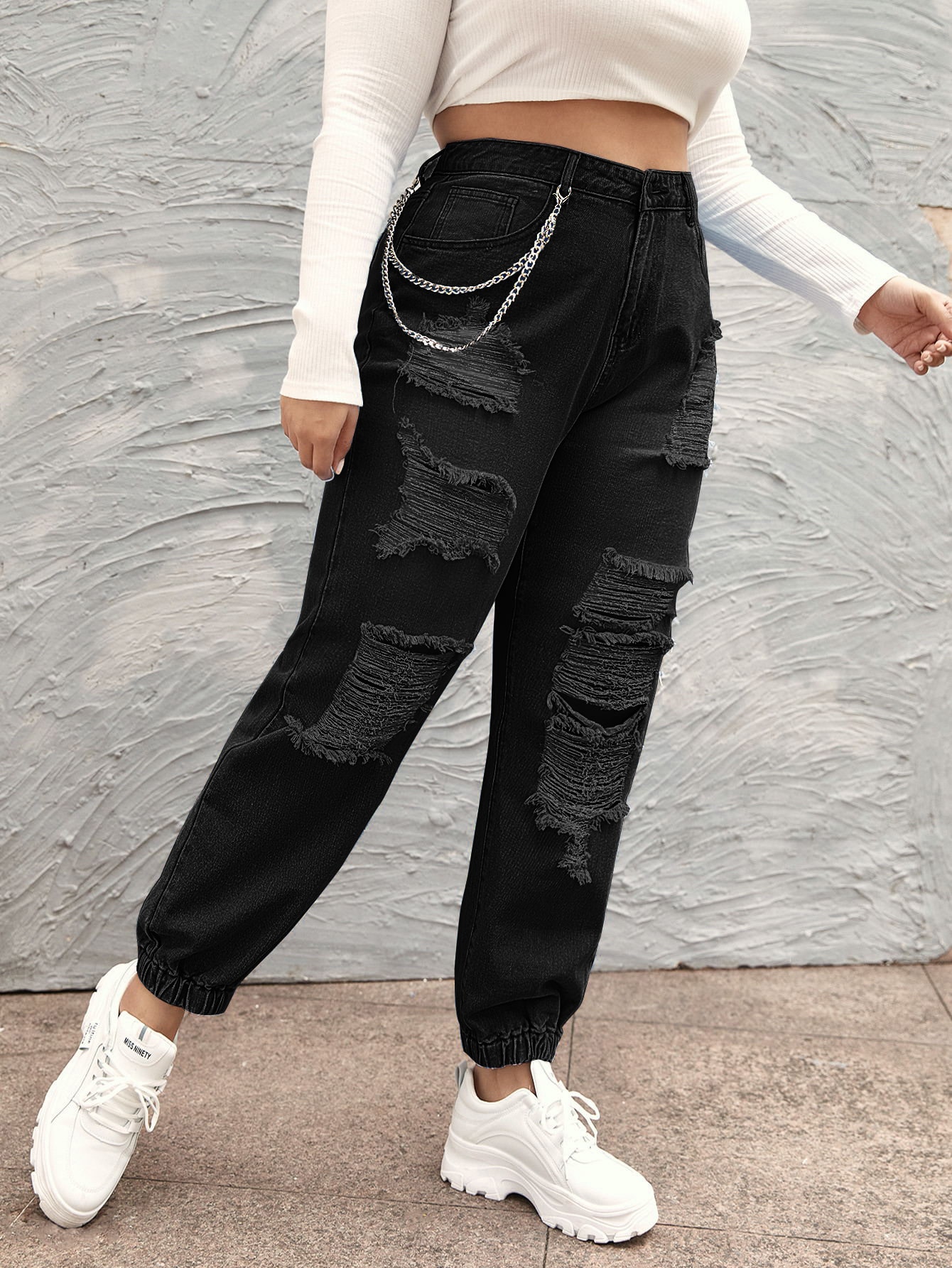 Plus High Waist Chain Detail Ripped Jogger Jeans thumbnail
