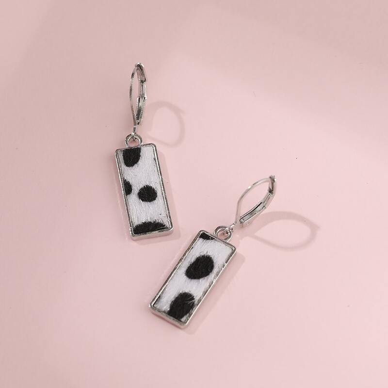 

1pair Rectangle Drop Earrings, Black and white