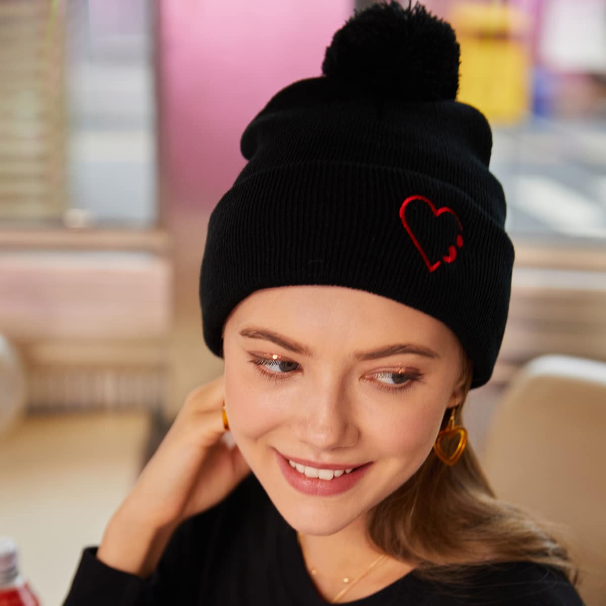 

Heart Pattern Pom Pom Beanie, Black