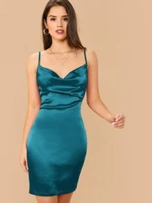 SHEIN Belle Vestido de tirante de satén de cuello desbocado - Azul - Ver 1