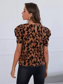 SHEIN Clasi 滿版圖案泡泡袖上衣 - 彩色 - 查看 2