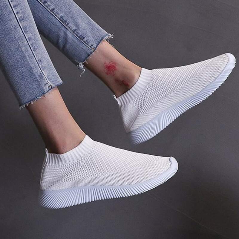 

Solid Slip On Knit Sneakers, White
