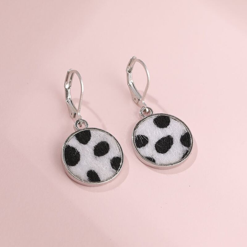 1pair Round Design Drop Earrings, Black and white