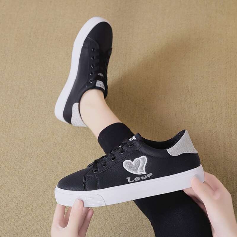 

Heart Lace-up Skate Sneakers, Black
