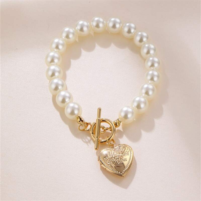 

Heart Decor Faux Pearl Beaded Bracelet, White