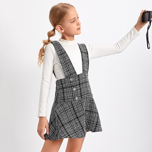 

Girls Buttoned Front Tweed Overall Dress, Black and white