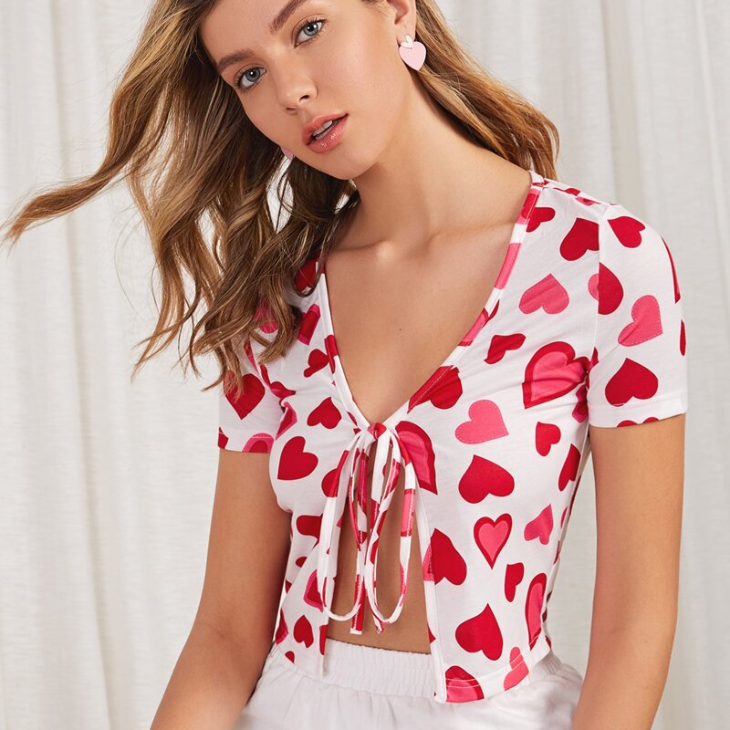 

Tie Front Heart Print Crop Top, Multicolor