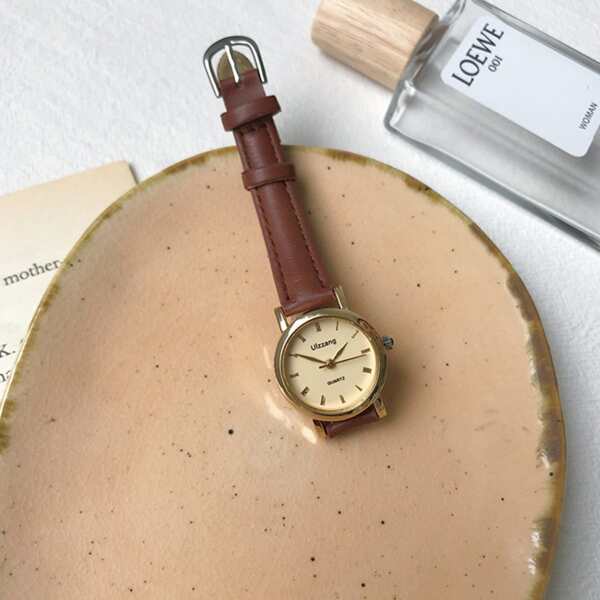

1pc Round Pointer Quartz Watch