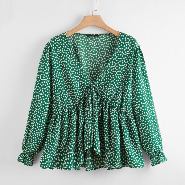 

Plus V-neck Ditsy Floral Peplum Blouse, Green