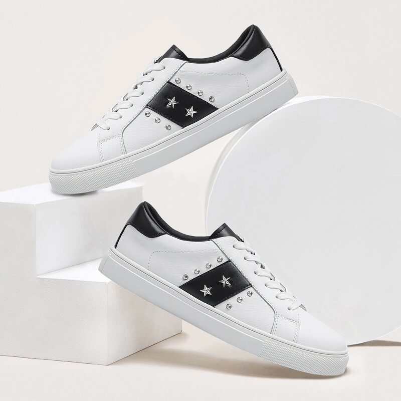 

Lace-up Front Metal Decor Skate Shoes, White