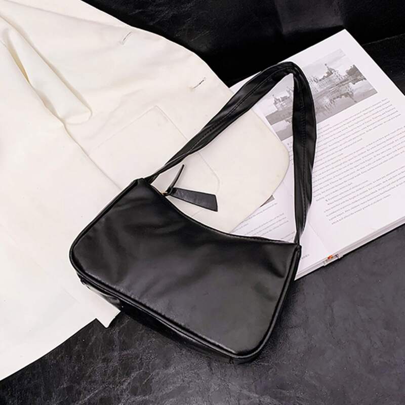 

Solid Shoulder Bag, Black