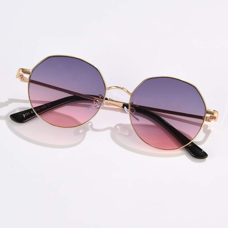 

Metal Frame Sunglasses