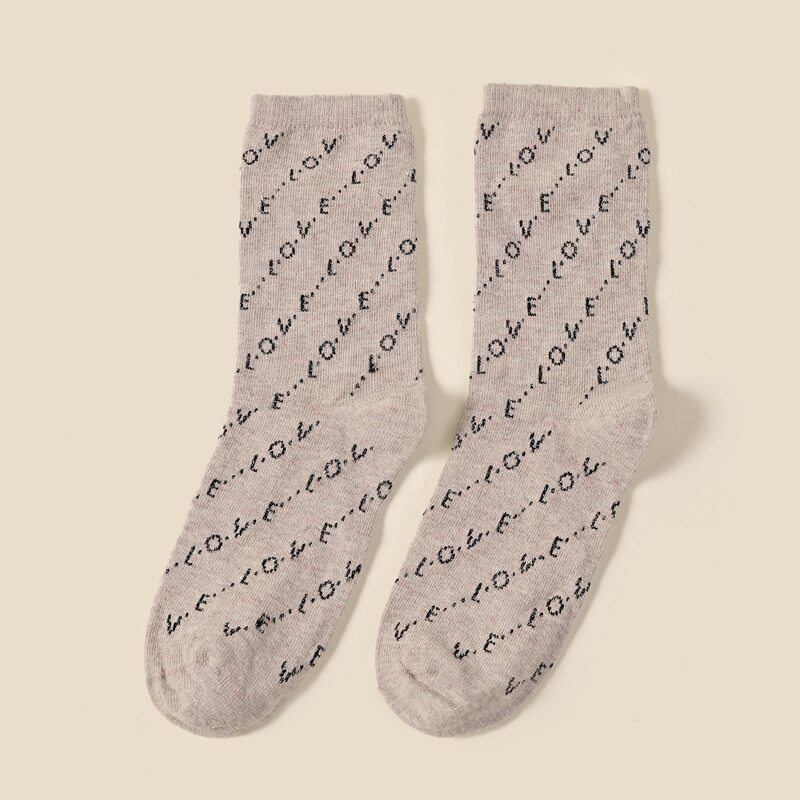 

1pair Letter Pattern Crew Socks, Beige