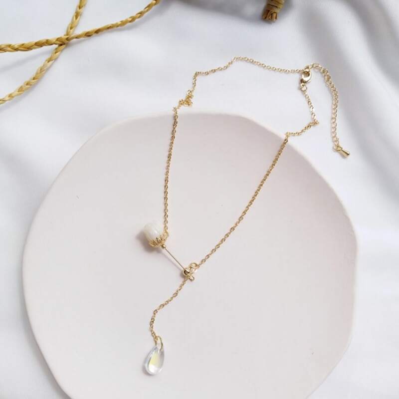 

Rose & Waterdrop Pendant Necklace, Gold