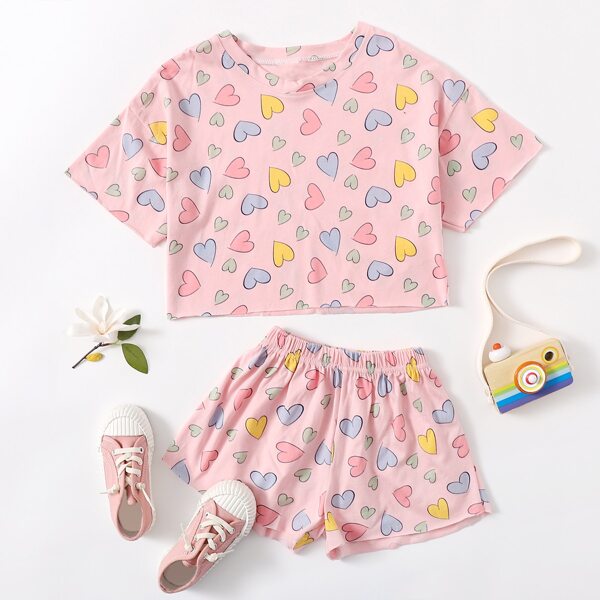 

Toddler Girls Allover Heart Print Tee & Shorts, Pink