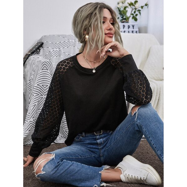 

Contrast Raglan Sleeve Solid Top, Black
