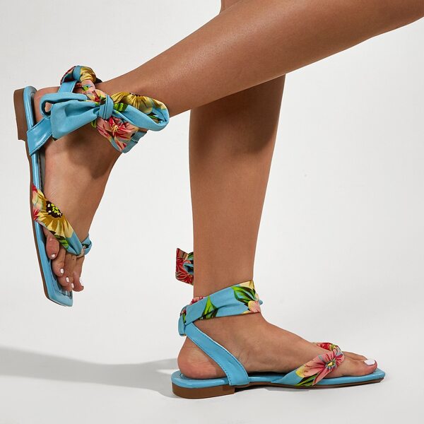 

Toe Post Floral Graphic Ankle Strap Sandals, Blue