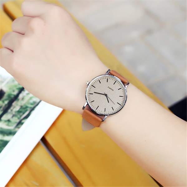 

PU Strap Pointer Watch