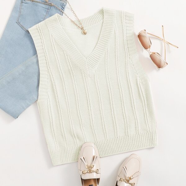 

Ribbed Knit Sweater Vest, White