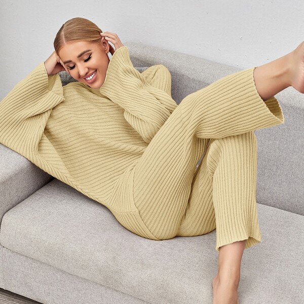

Boat Neck Batwing Sleeve Sweater & Knit Pants Set, Beige