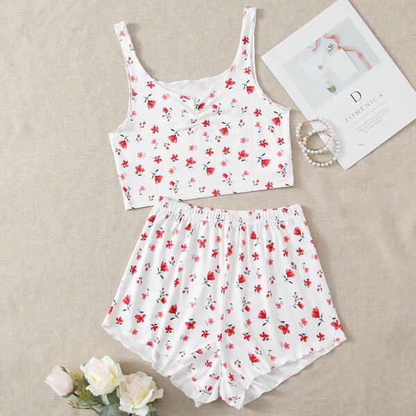 

All Over Floral Print Lettuce Trim Pajama Set, White