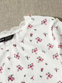 Soleia Ditsy Floral Lace Trim Tee