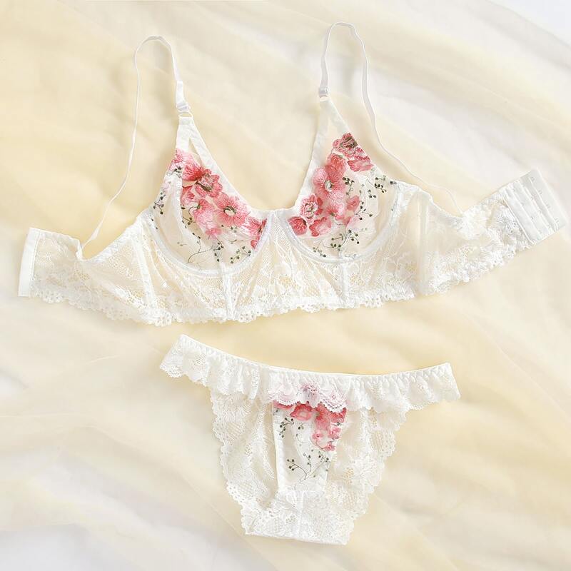 

Lace Floral Lingerie Set, White