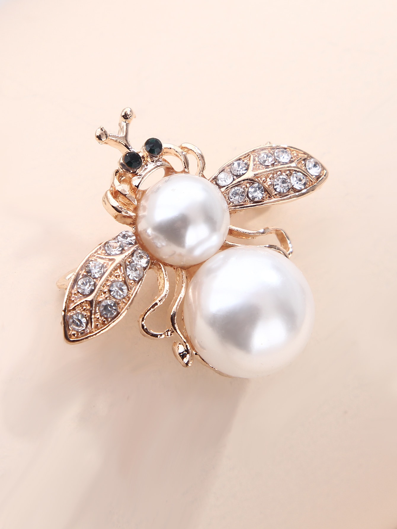 Faux Pearl & Rhinestone Decor Bee Design Brooch thumbnail