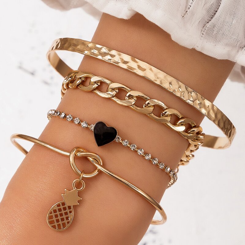 

4pcs Rhinestone Heart & Pineapple Bracelet, Gold
