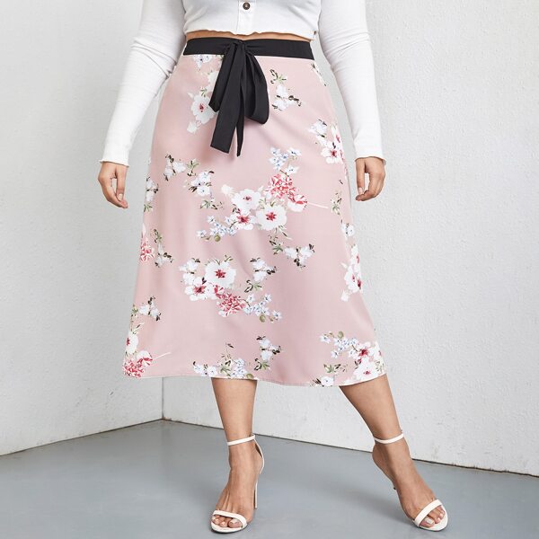 

Plus Floral Print Tie Front Skirt, Pink