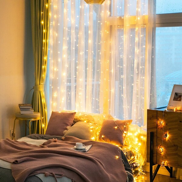 

1pc Decorative String Light With 96pcs Bulb, Yellow
