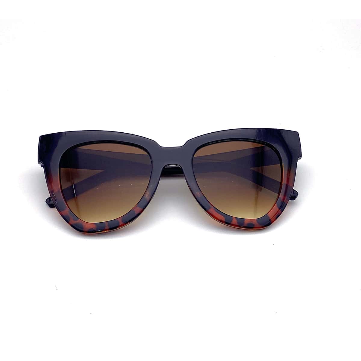 

Gradient Tortoiseshell Frame Sunglasses