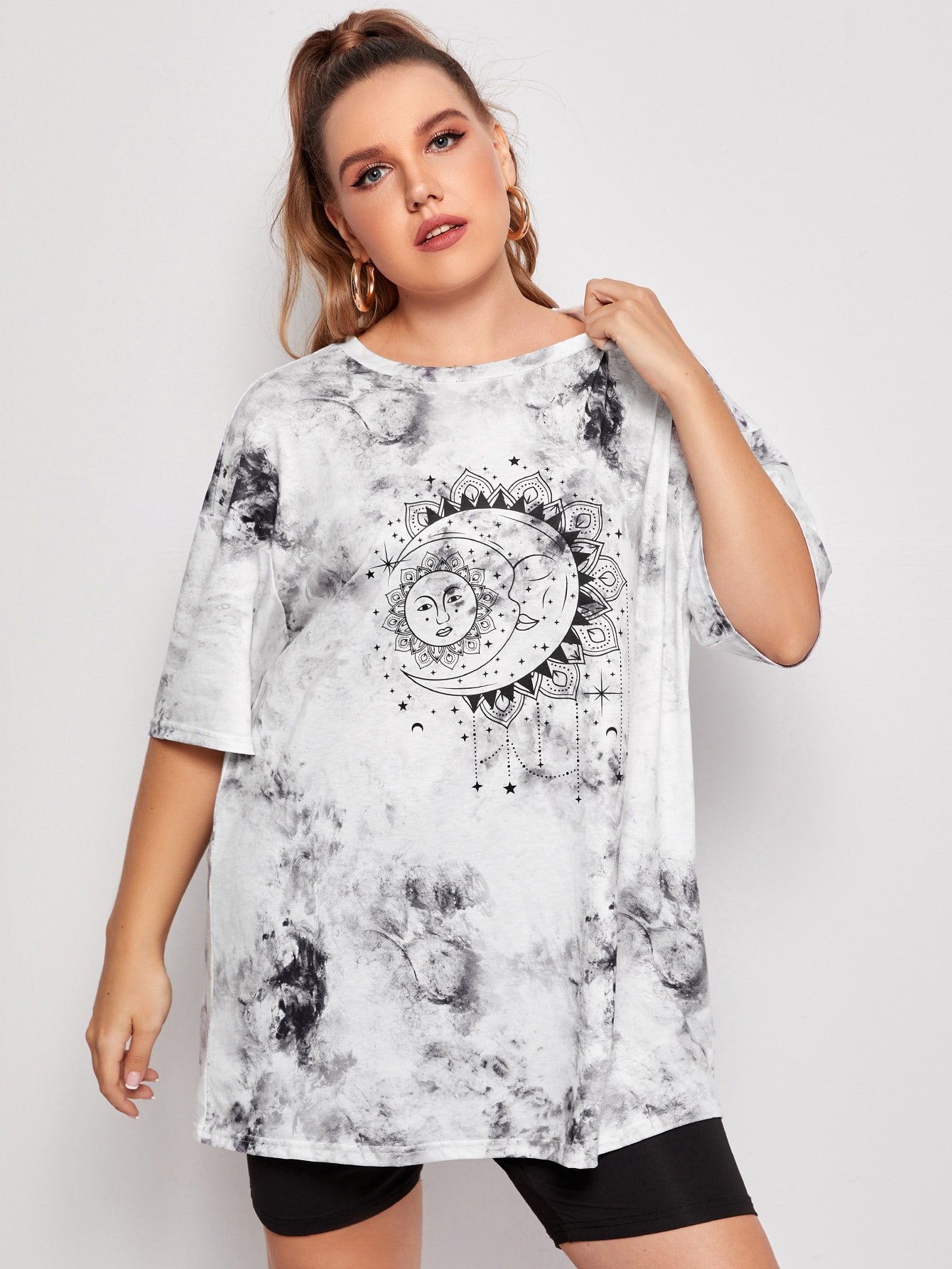 Plus Tie Dye & Sun Moon Print Tee thumbnail