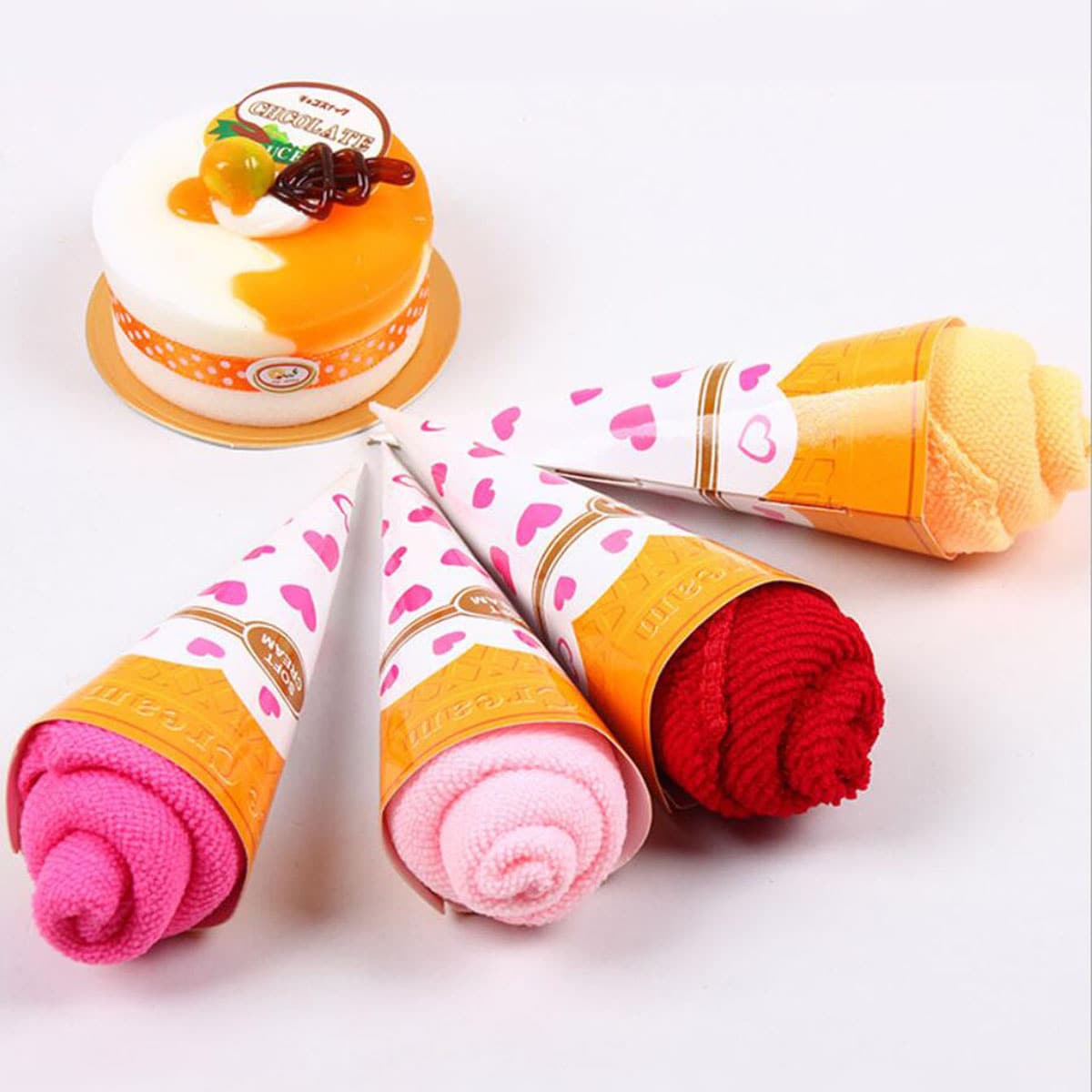 

1pc Random Ice Cream Design Towel, Multicolor