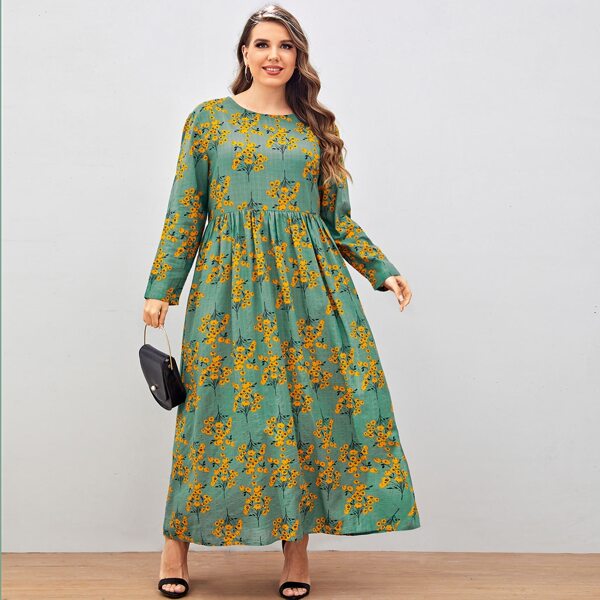 

Plus Floral Print Round Neck Dress, Multicolor