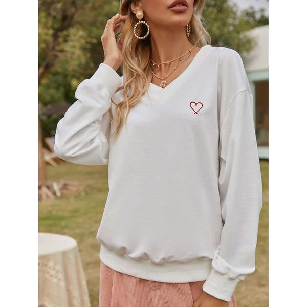 

Heart Print Drop Shoulder Sweatshirt, White