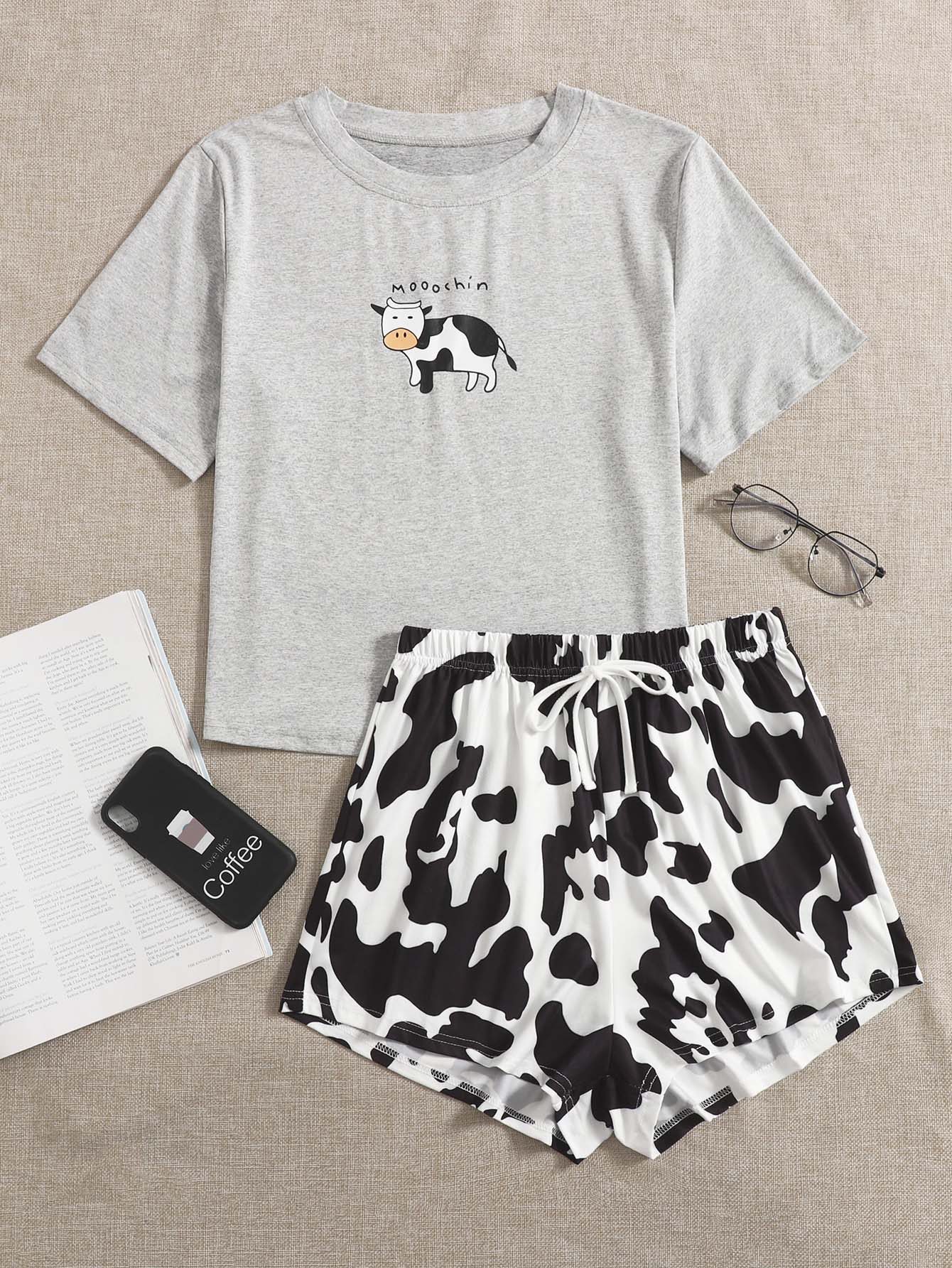 Cartoon & Letter Graphic Pajama Set thumbnail